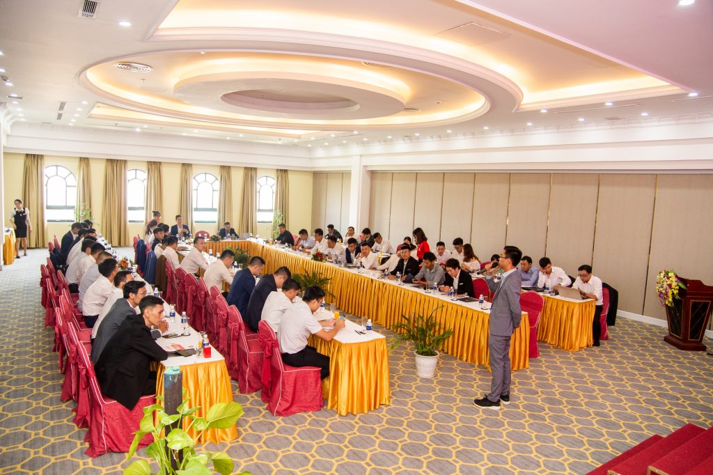 Hội nghị giám đốc nhượng quyền SuperShip
